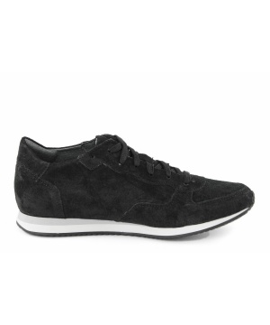 Спортни обувки в черен цвят от EYE