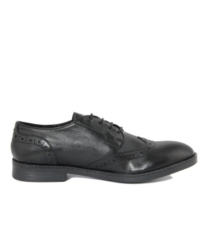 Стилни обувки в черен цвят от Cristin
