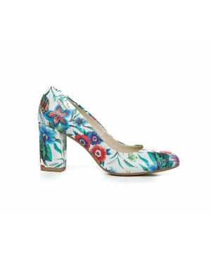 Елегантни кожени обувки с принт на цветя от Zapato