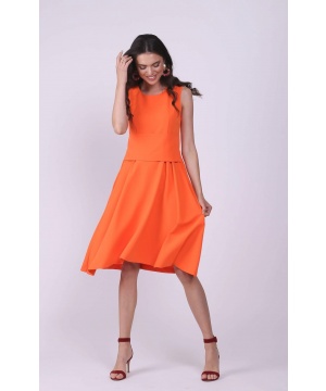 Стилна рокля в оранжев цвят от Colour Mist