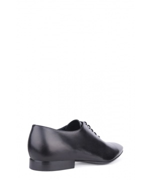 Обувки в черен цвят от Gino Rossi