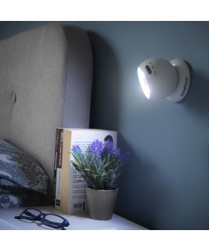 LED лампа със сензор за движение в сив цвят