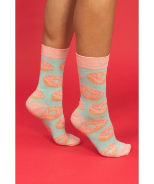 Четири чифта дамски чорапи с принт в многоцветна гама