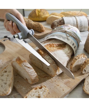 Нож за хляб с регулируем водач за рязане
