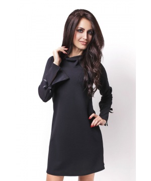 Стилна рокля Ivon в черен цвят