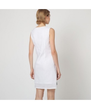 Бяла ленена рокля с бродерия от William de Faye